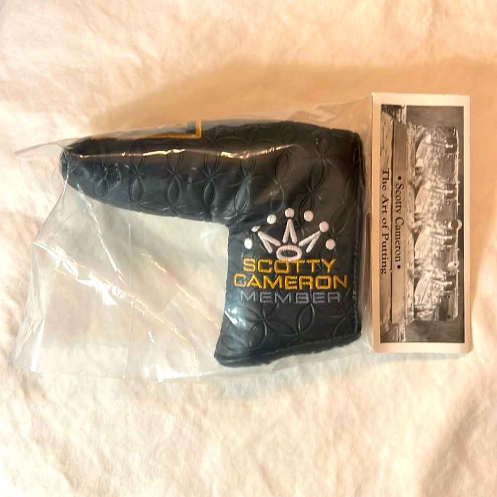 Club Cameron exclusive 2020 blade putter cover